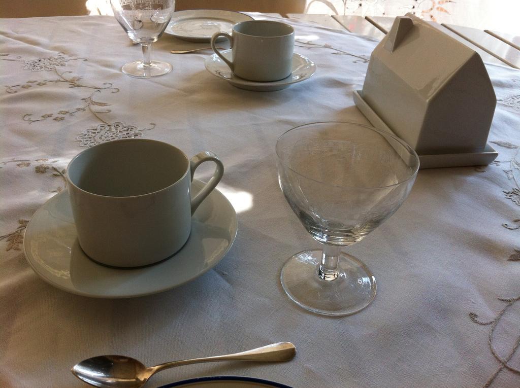 Bed and Breakfast La Casa Creativa Lomnago Екстер'єр фото